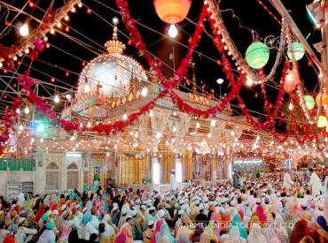 Ajmer Sharif Tour and Travel Info