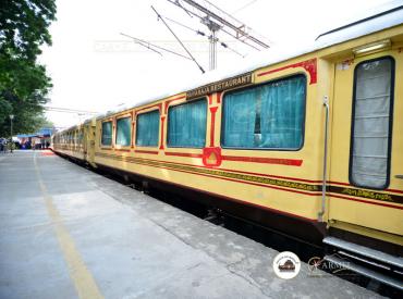 Palace on Wheels Luxury Train package tour